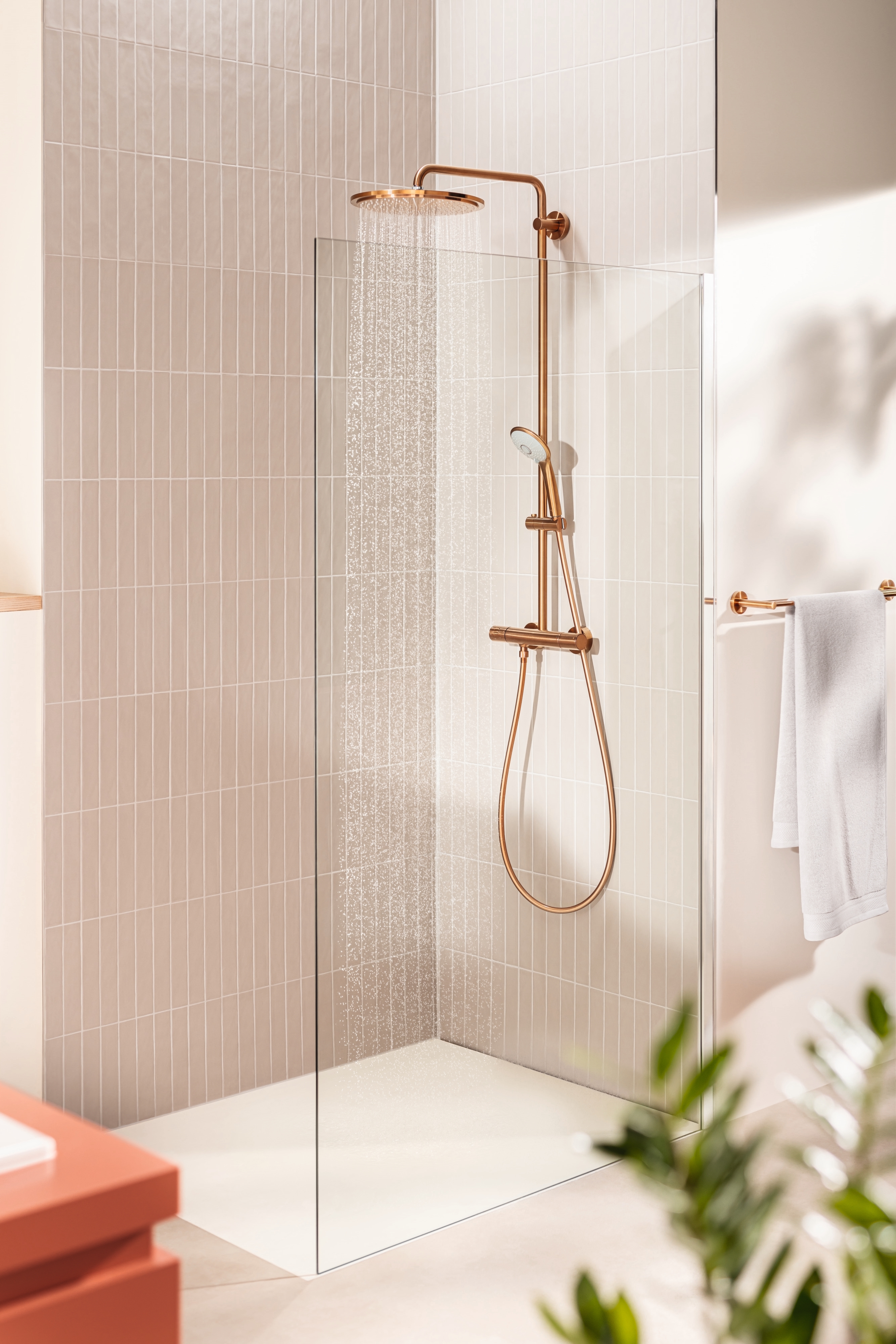 Grohe Euphoria System 310 zestaw prysznicowy ścienny termostatyczny z deszczownicą brushed warm sunset 26075DL0