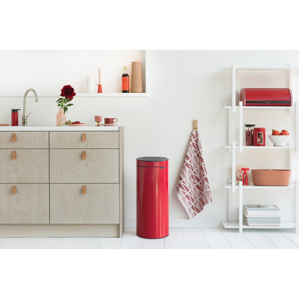 Brabantia Touch Bin New kosz na śmieci 30 l czerwony 115189