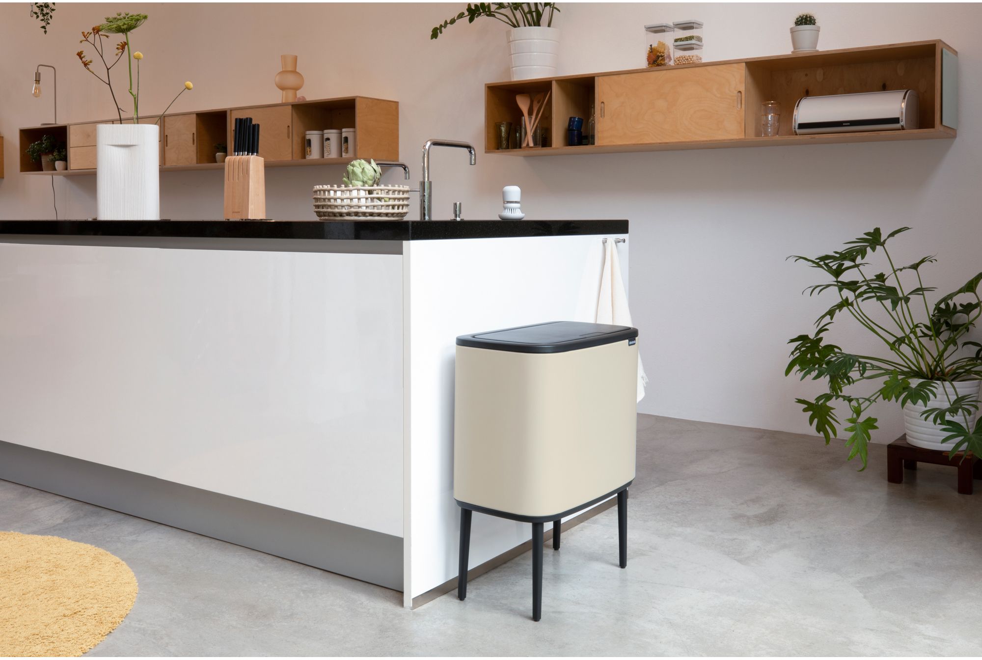 Brabantia Bo Touch Bin kosz na śmieci 34 l do segregacji beżowy/czarny 201585