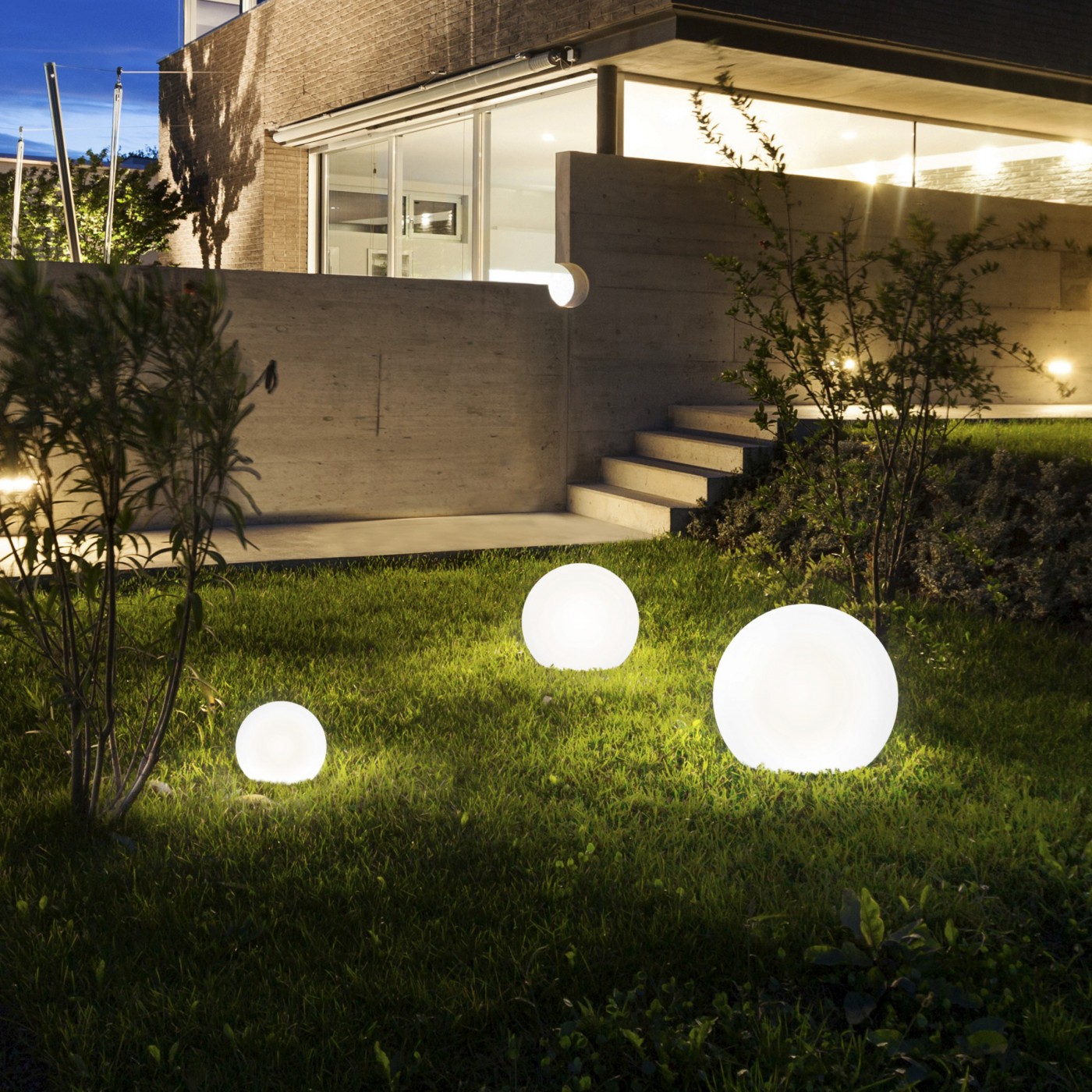 Nowodvorski Lighting Cumulus S lampa stojąca zewnętrzna 1x40W biała 6976