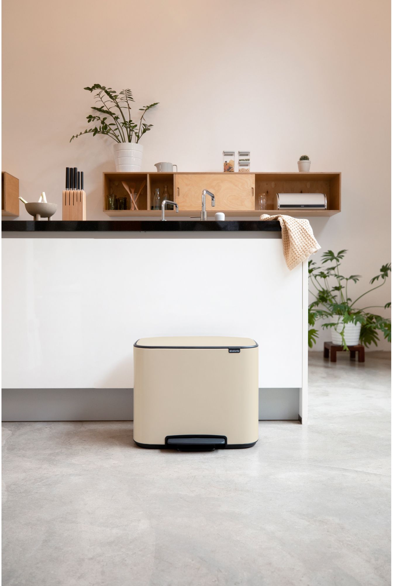 Brabantia Bo kosz na śmieci 34 l pedałowy do segregacji beżowy/czarny 202247