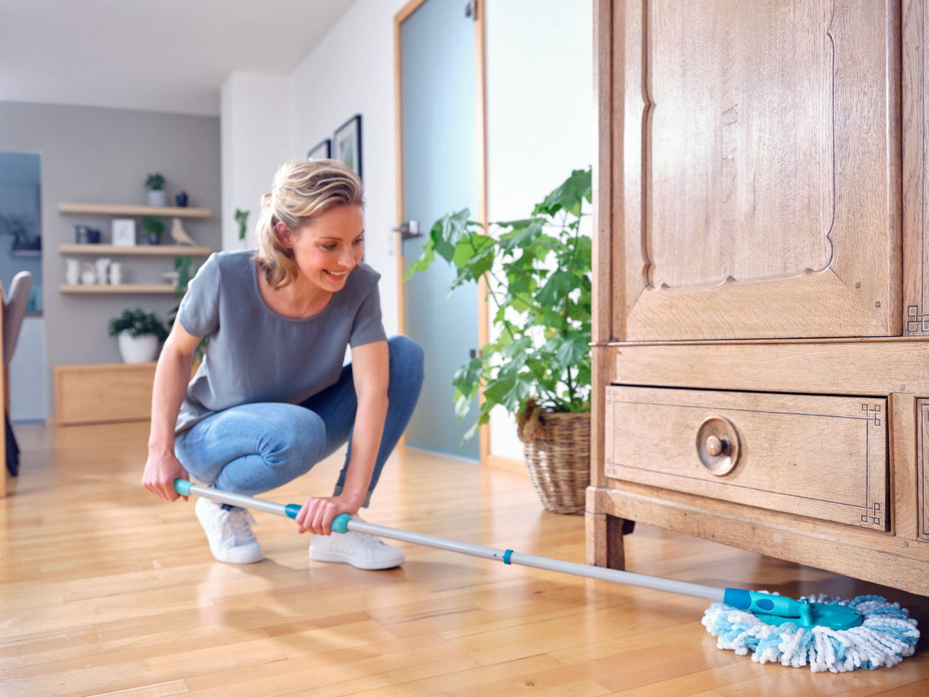 Leifheit Clean Twist Mop Ergo mop z wiadrem na kółkach 52102 - Wysyłka w 24h