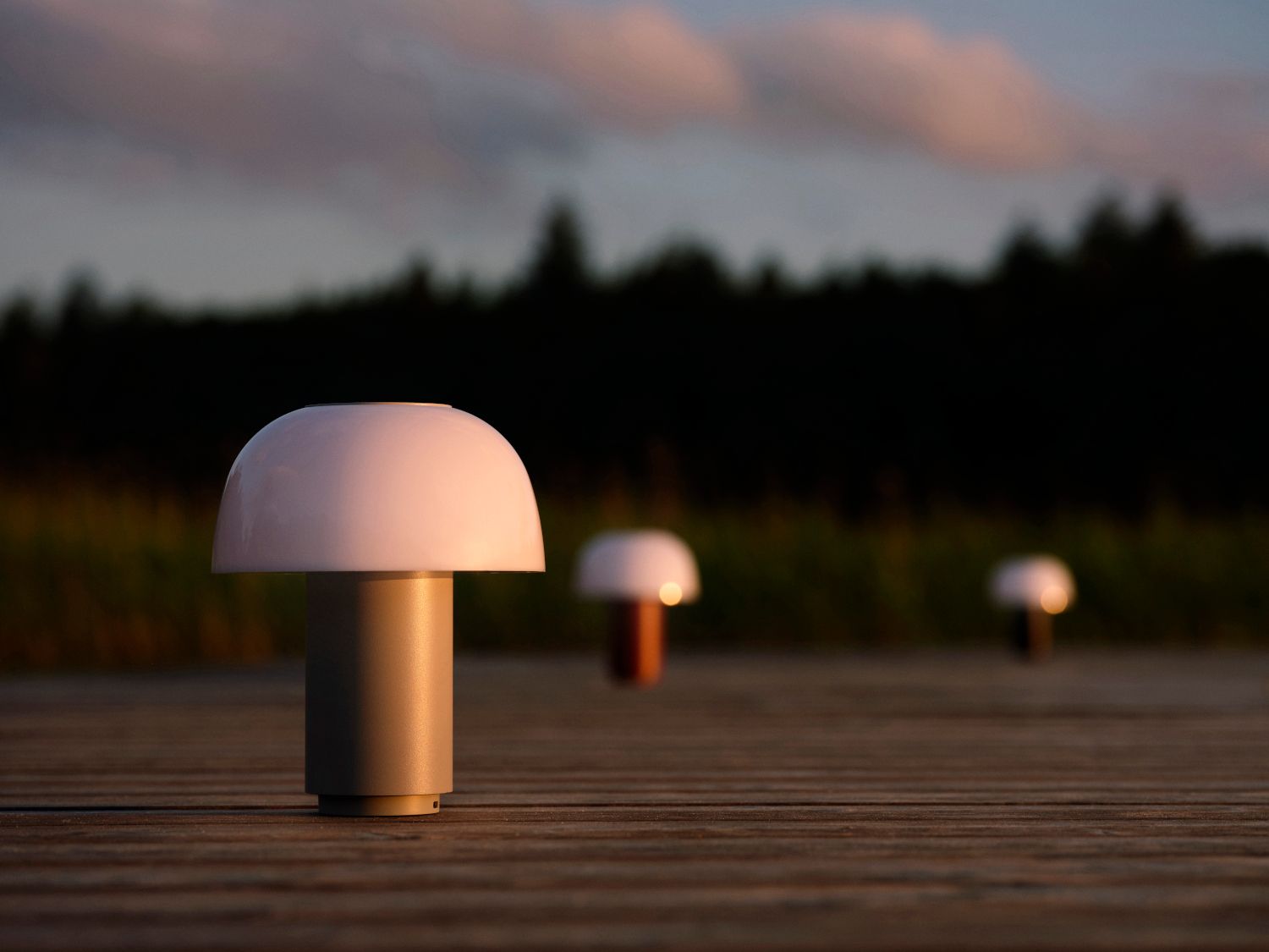 Zone Denmark Ume lampa stołowa LED bezprzewodowa szara 29959