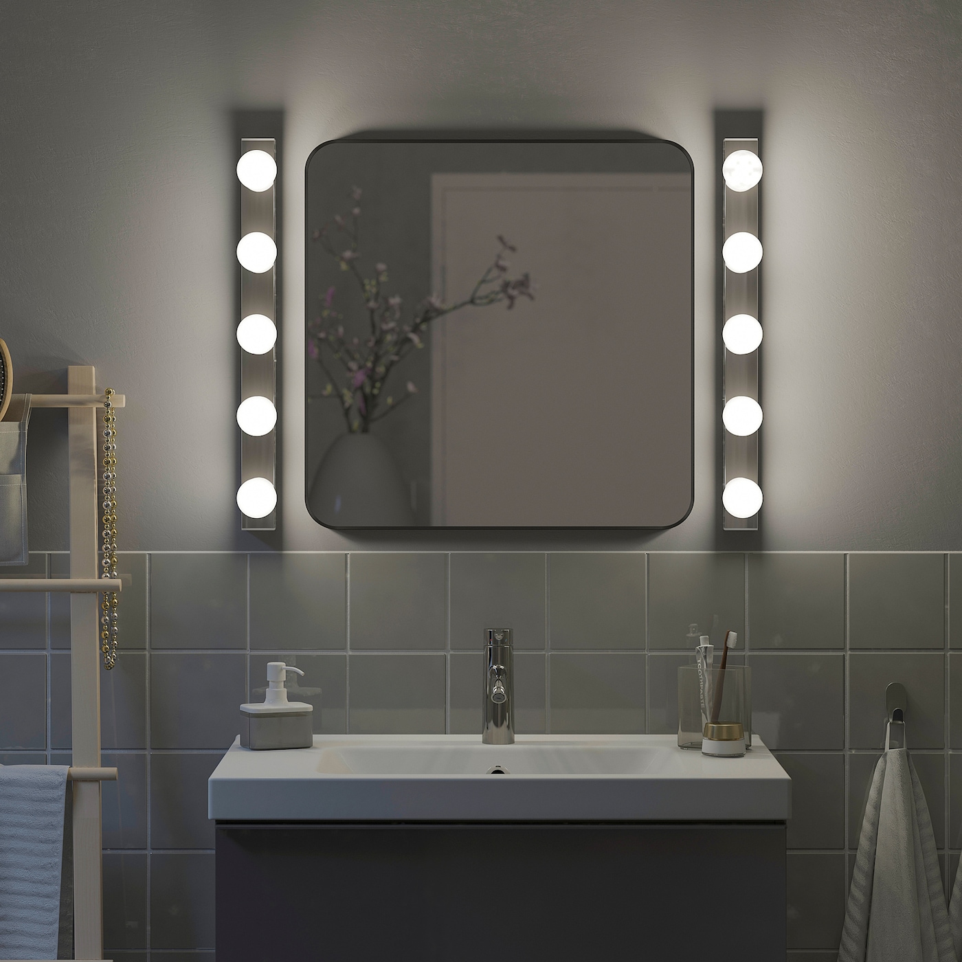 IKEA LINDBYN lustro, czarny, 60x60 cm
