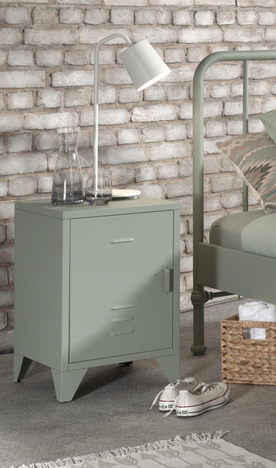 Stolik nocny dla dzieci w industrialnym designie Bronxx olive