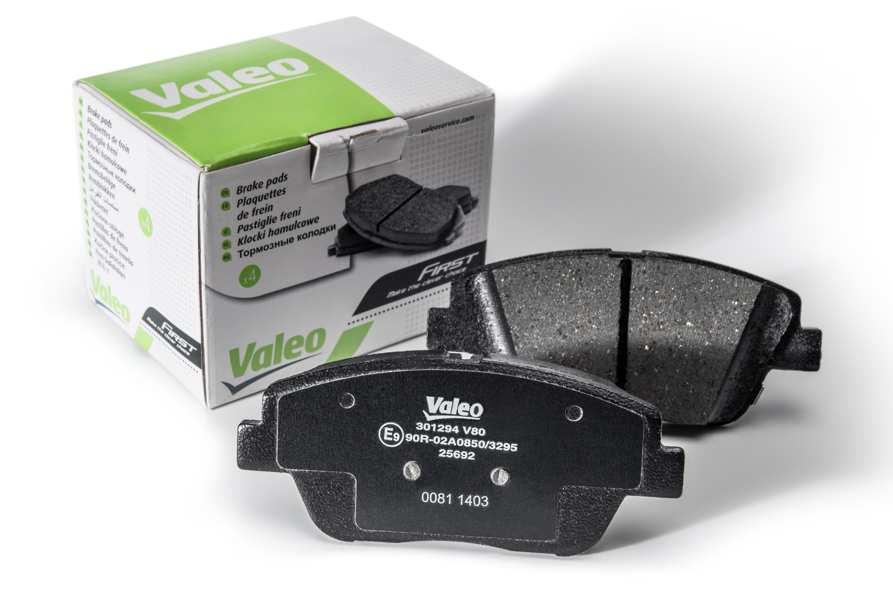VALEO KLOCKI HAMULCOWE FIRST NR 301673 - Petrostar