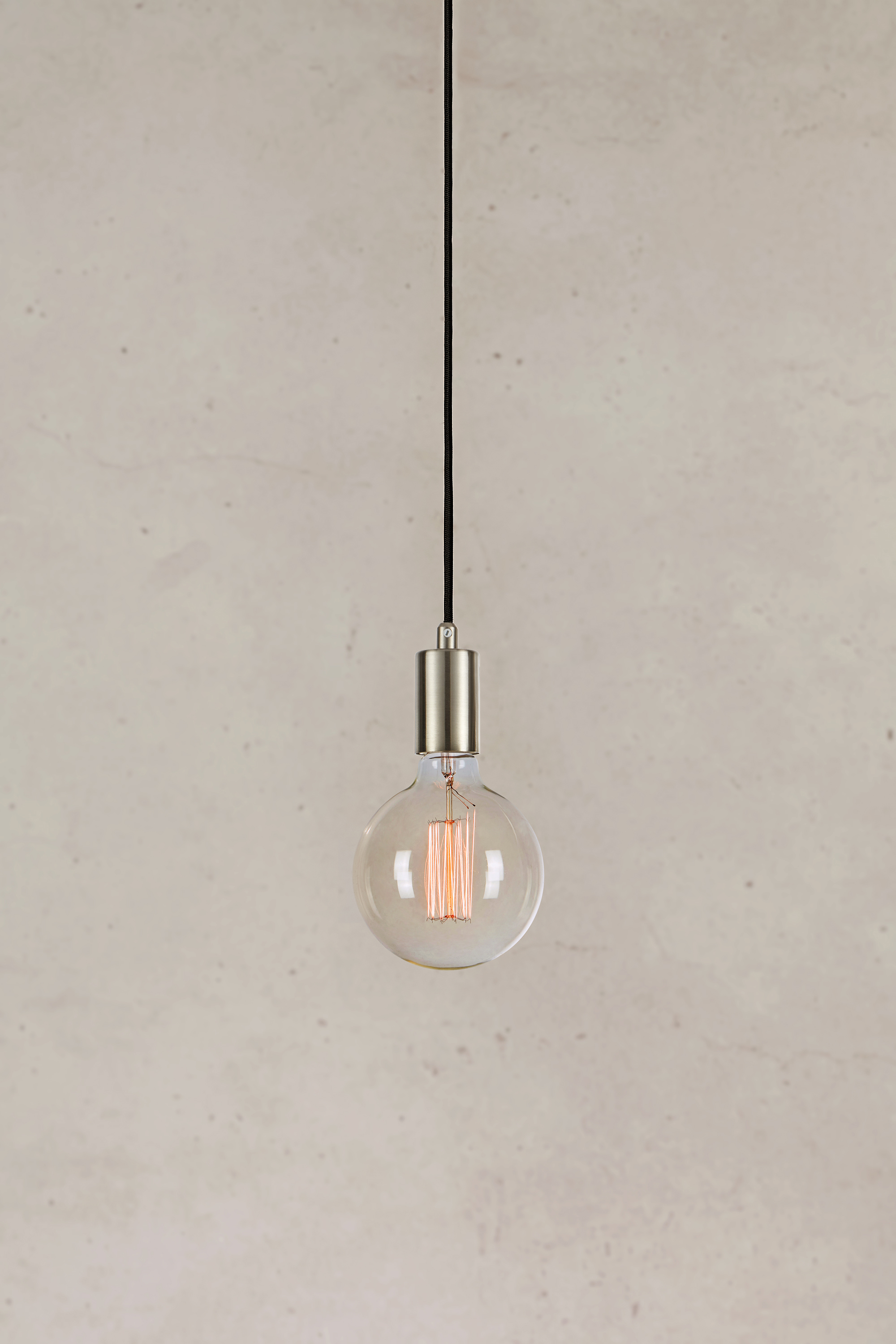 Markslöjd Sky lampa wisząca 1x40 W czarna-stal 108817