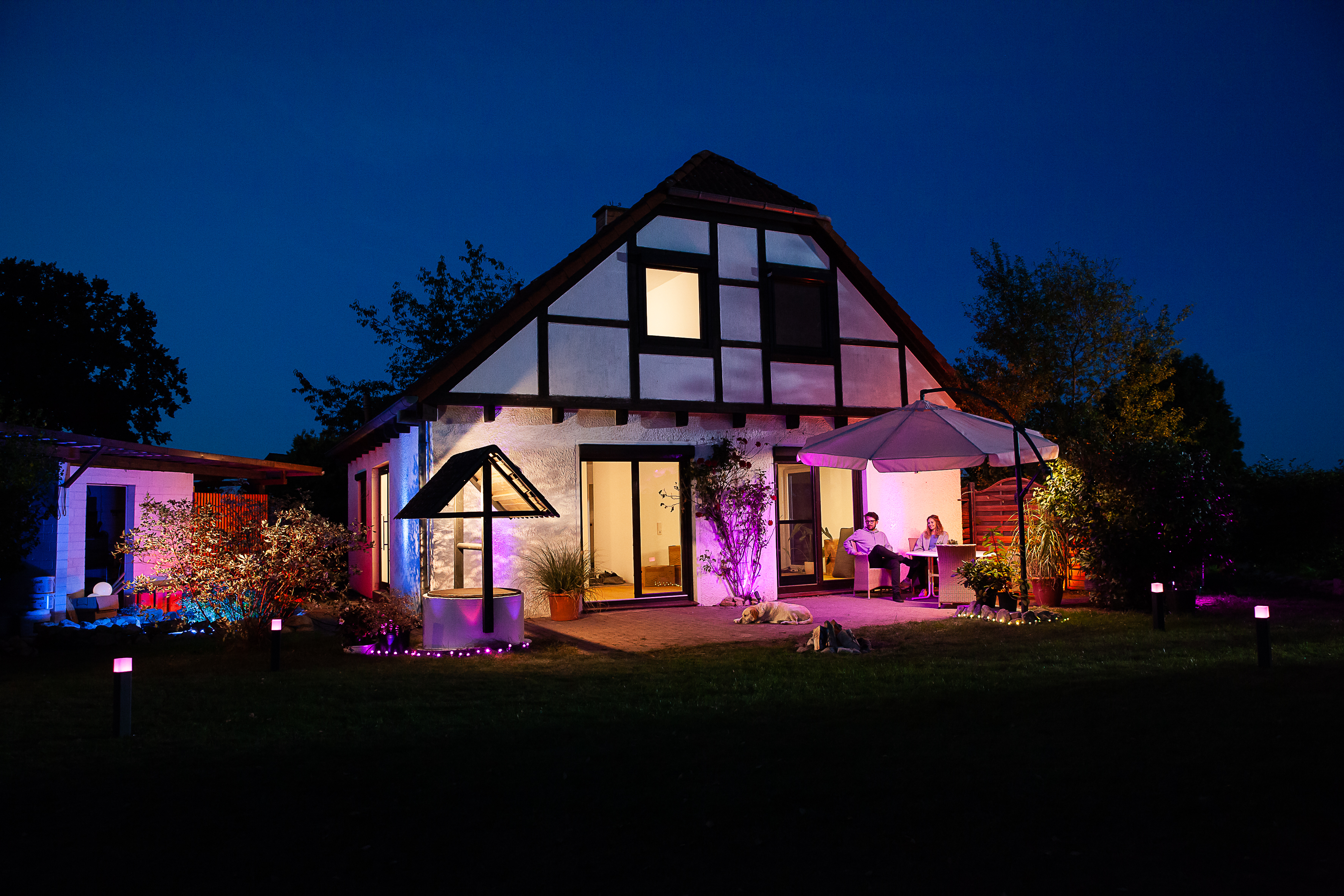 Ledvance Smart+ WiFi Cube lampa stojąca zewnętrzna 1x9,5W LED RGB ciemny szary/biały