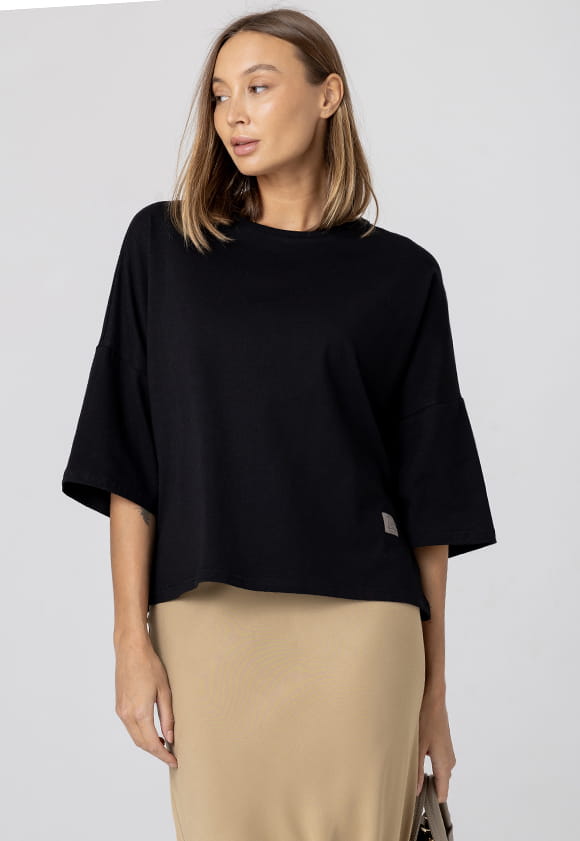 Lillow - Pudełkowy T-SHIRT AERIS - czarny - Materiał bawełna - Uszyto w Polsce