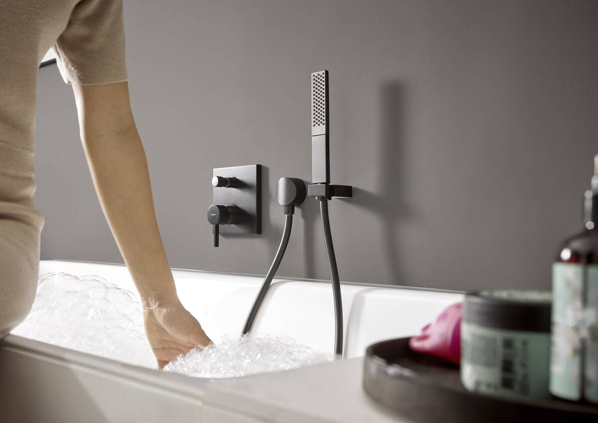 Hansgrohe Finoris bateria wannowo-prysznicowa podtynkowa czarny mat 76415670