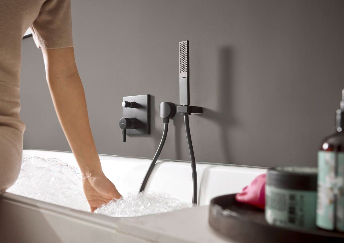 Hansgrohe Finoris bateria wannowo-prysznicowa podtynkowa czarny mat 76416670
