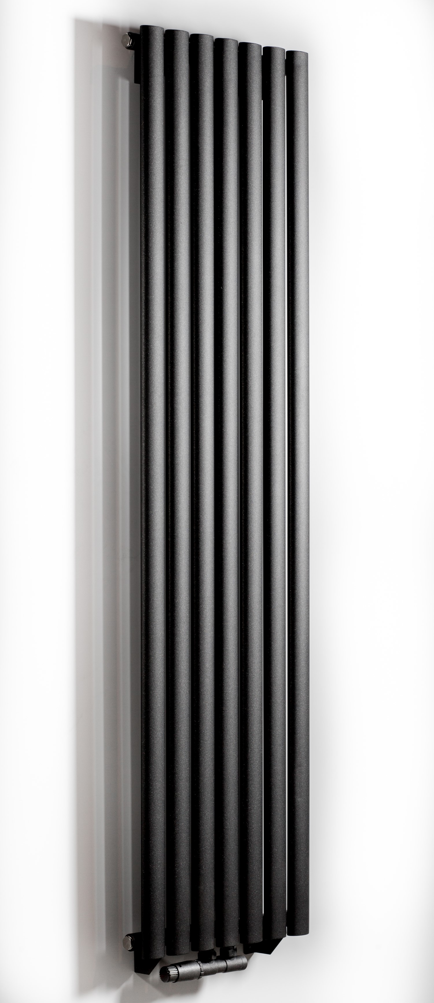 Darmowa Dostawa - Grzejnik dekoracyjny 160x35.2 cm podłączenie dolne grafitowy Luxrad Ring RIN1600352S007ZDC