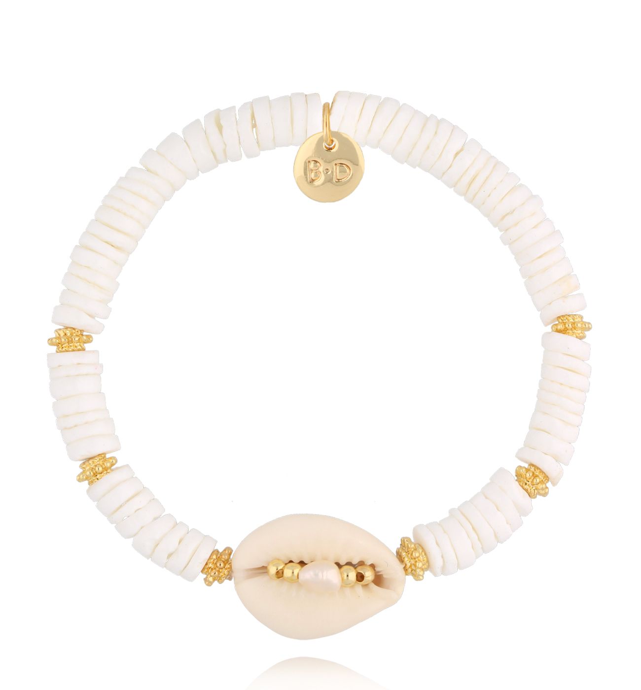 Bransoletka z białymi muszlami i perełką Pearlescent BSH0177 - By Dziubeka