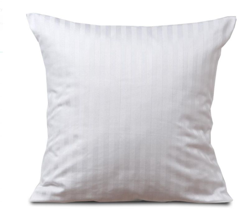Poszewka adamaszek z bawełny 100% KAM-POL z ozdobnym paskiem 2 cm na zamek 70x80 cm 1 szt.