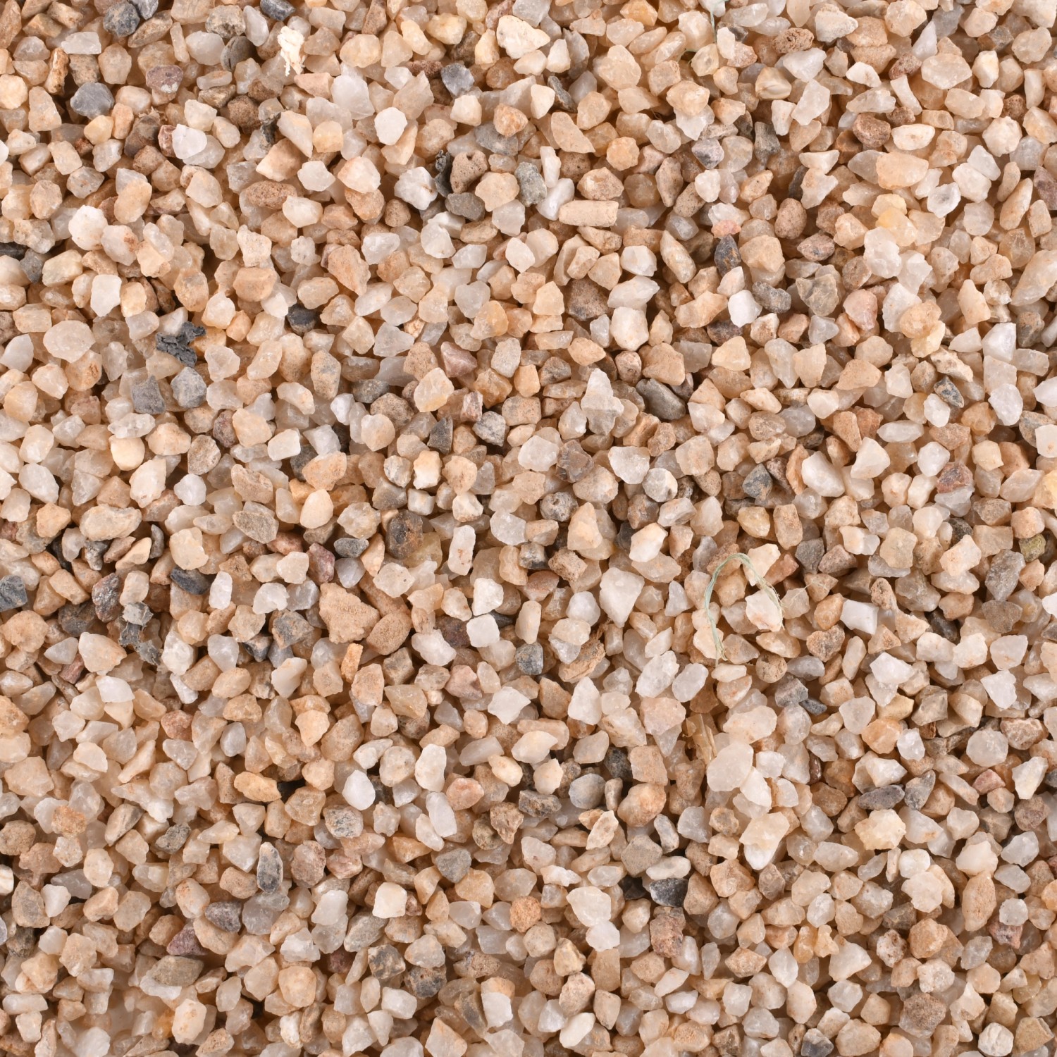 Piasek dekoracyjny naturalny beżowy 3-5 mm - 800 g