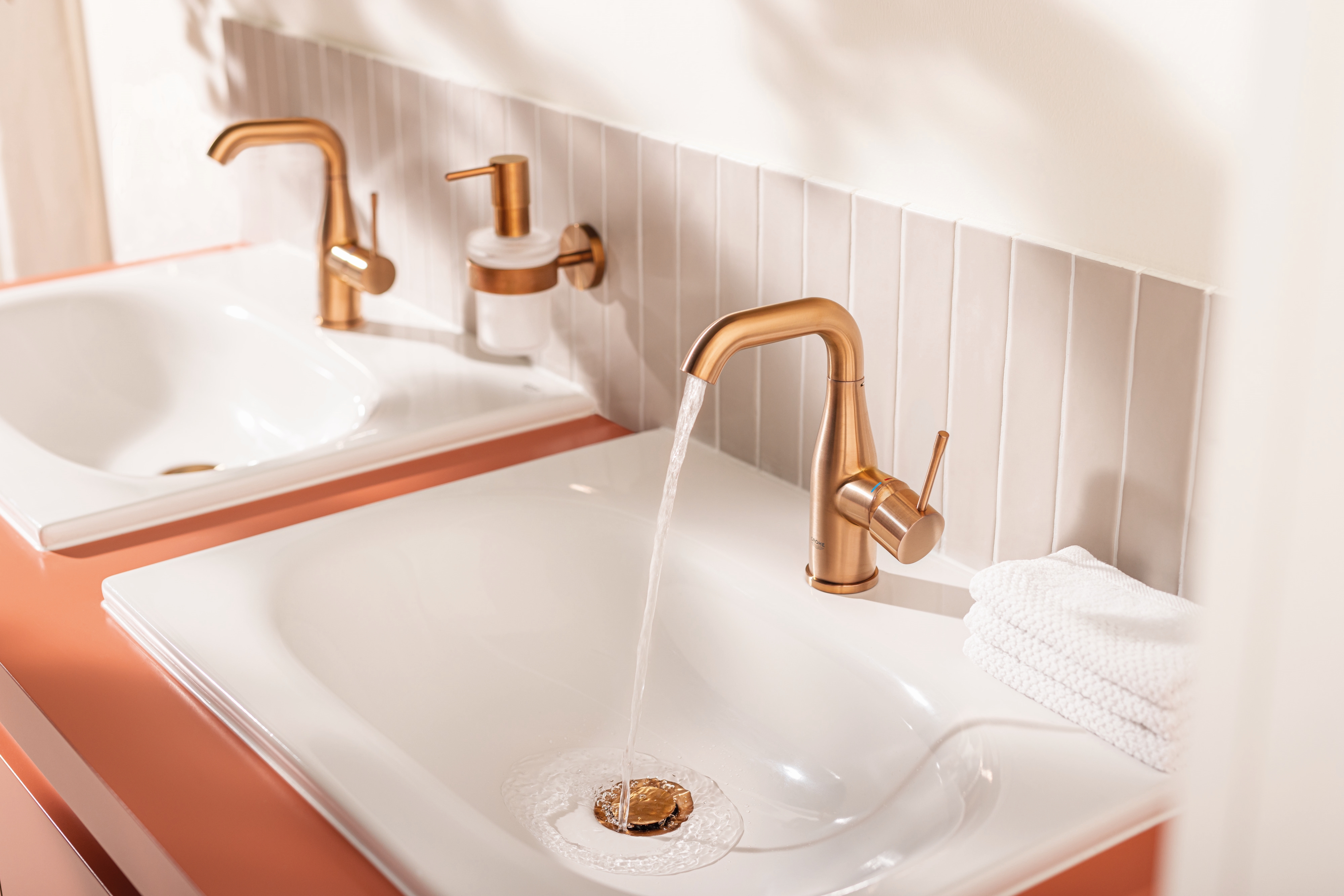 Grohe Essentials uchwyt do akcesoriów ścienny brushed warm sunset 40369DL1 - Wysyłka w 24h