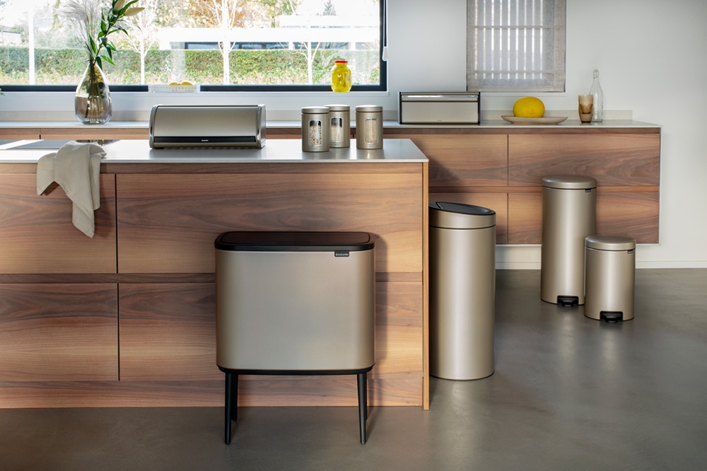 Brabantia Bo Touch Bin pojemnik na odpady 33 l do segregacji złoty 304644