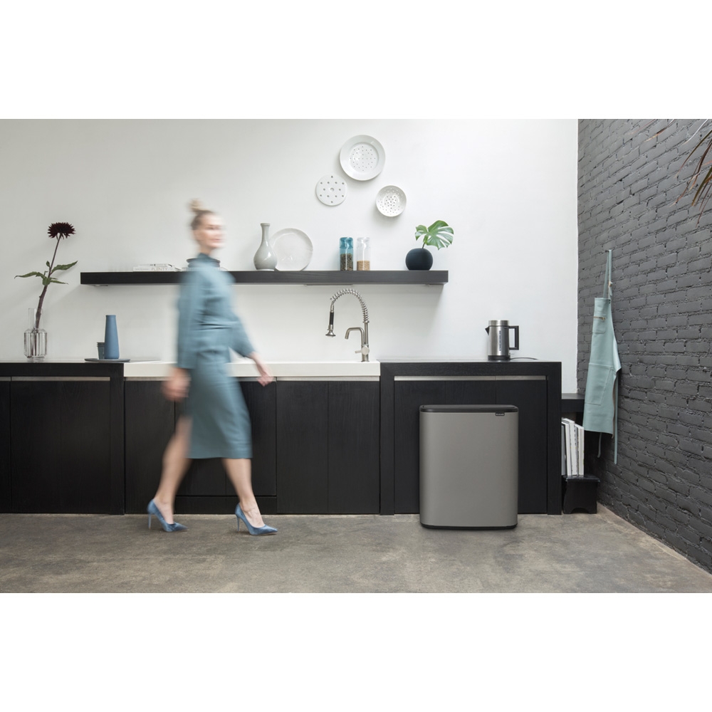 Brabantia Bo Touch Bin pojemnik na odpady 60 l do segregacji szary 221460