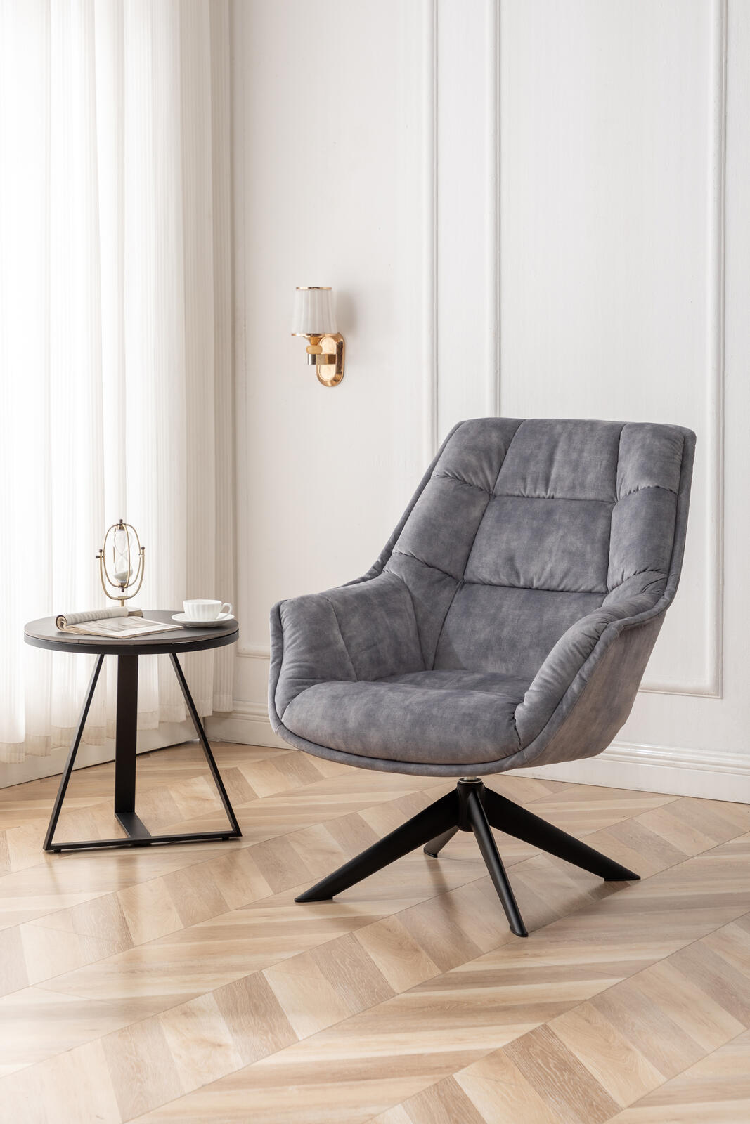 Fotel tapicerowany Volumize jasnoszary