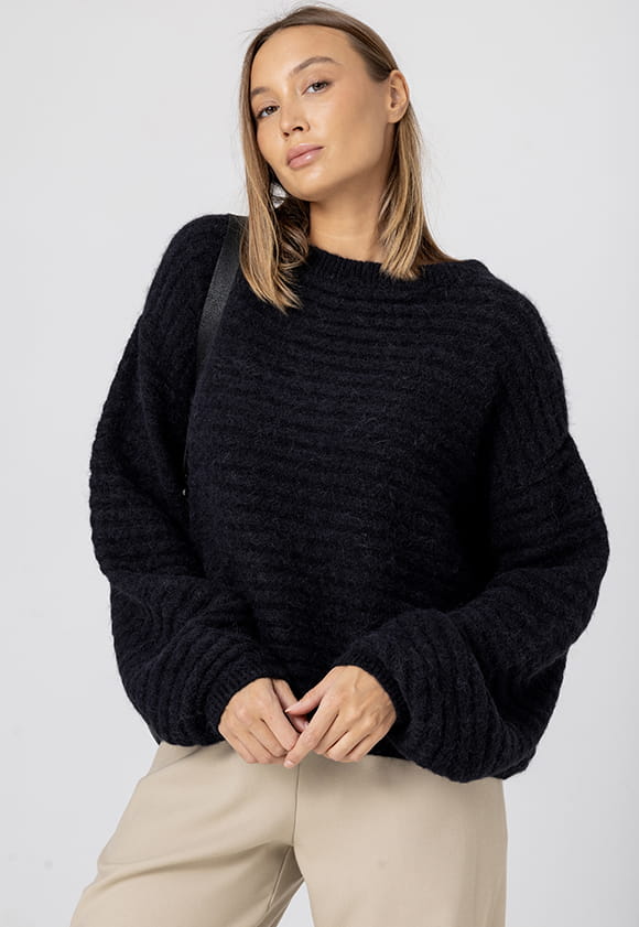Gestreifter Wollpullover STILL – schwarz