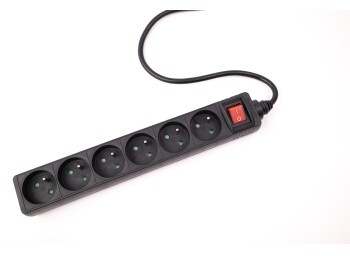 Listwa zasilająca Hama Standard, 1.5m, 6 gniazd, czarny