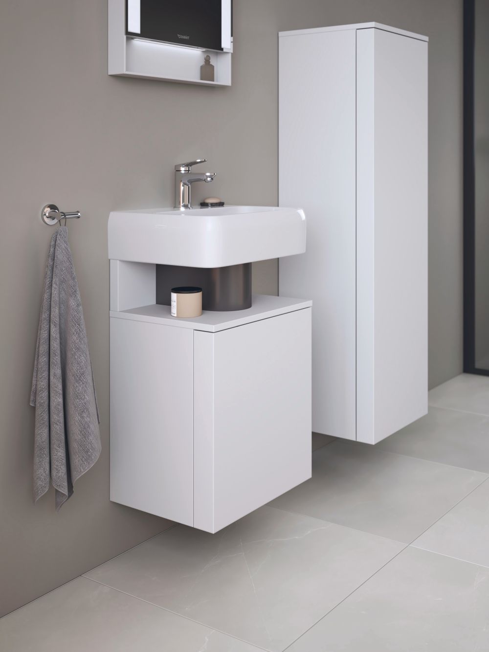 Duravit Qatego szafka 44 cm podumywalkowa wisząca lewa biały połysk QA4076L22220000
