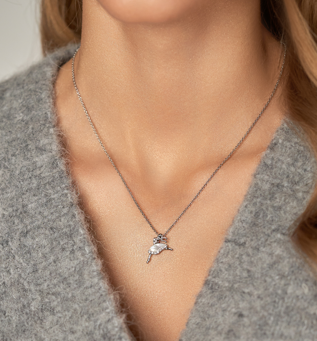 Naszyjnik srebrny z baletnicą Glam Charms - By Dziubeka