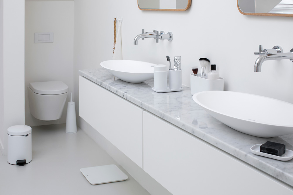 Brabantia ReNew waga łazienkowa biała 280146
