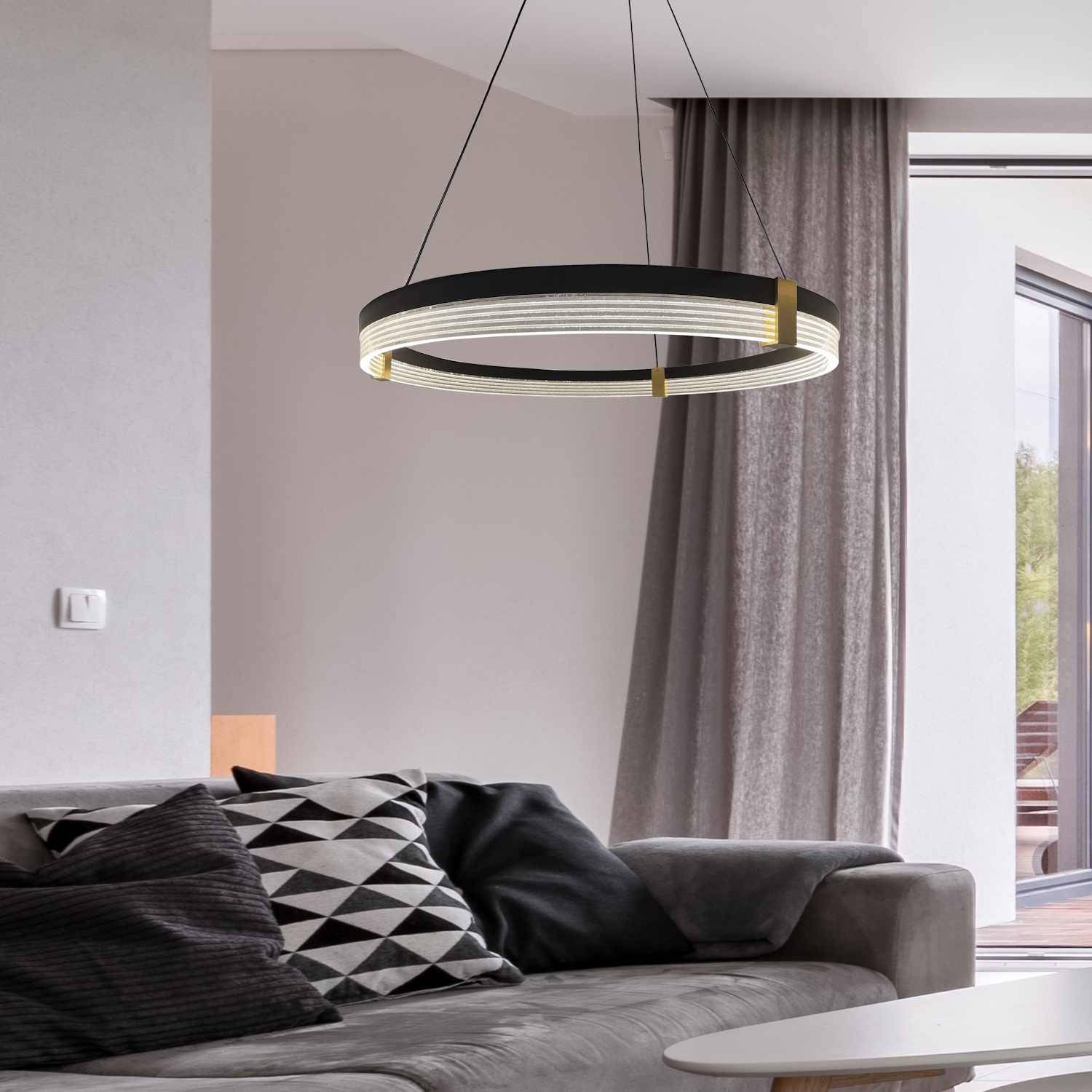 Light Prestige Plum lampa wisząca 1x32 W czarna LP-0407/1PMBKTRIANGLE