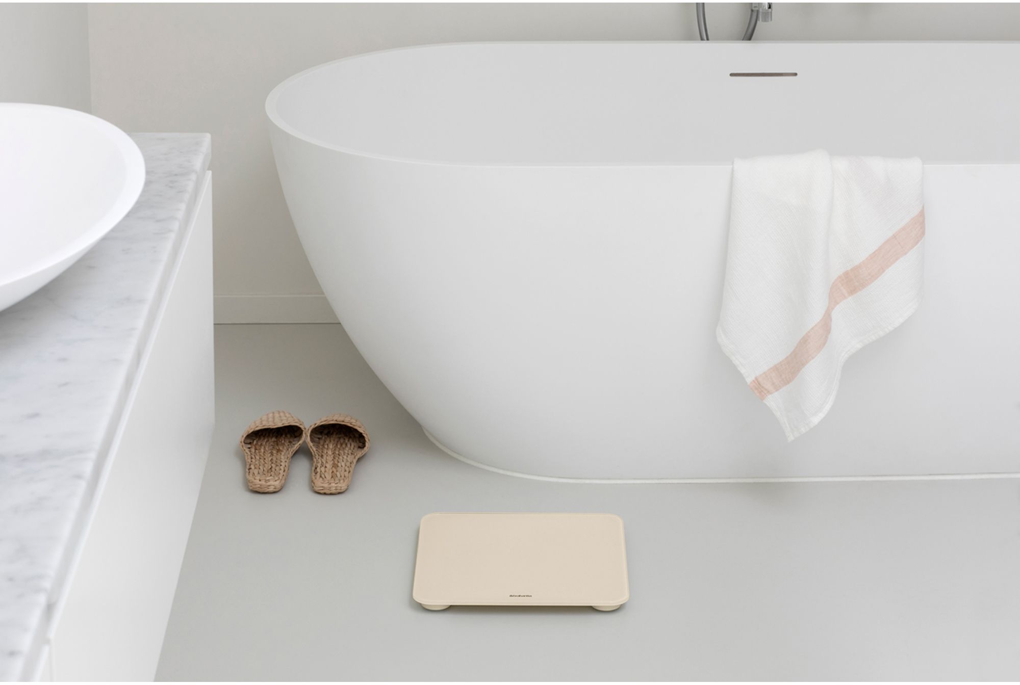 Brabantia ReNew waga łazienkowa beżowa 223440