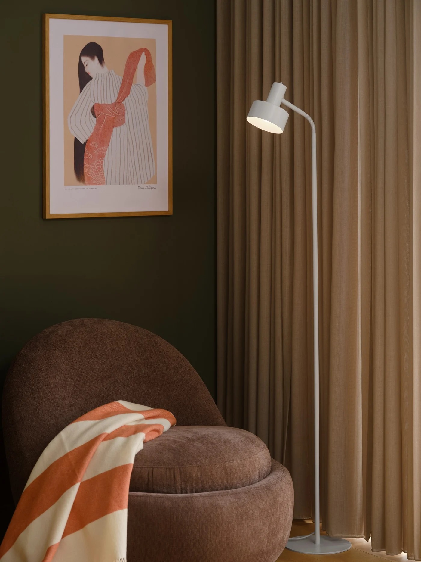 Nordlux Matis lampa stojąca 1x15 W biała 2512244001
