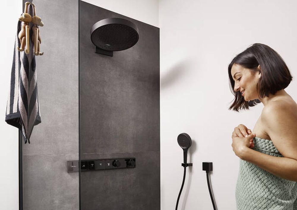 Hansgrohe Rainfinity deszczownica 36 cm okrągła z przyłączem ściennym czarny mat 26234670