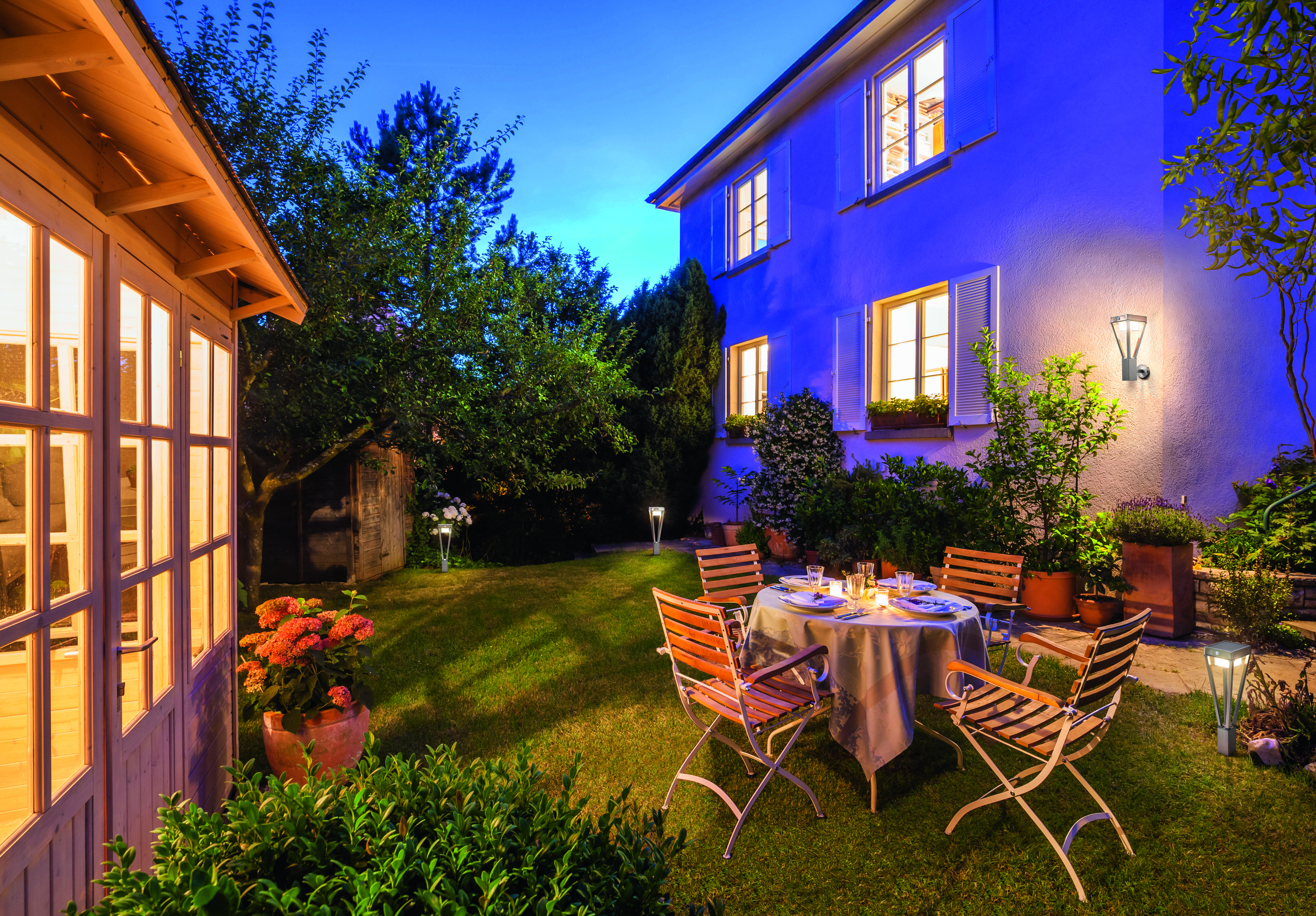 Ledvance Endura Style Solar Bouquet lampa stojąca zewnętrzna 1x6W LED solarna z czujnikiem ruchu czarna