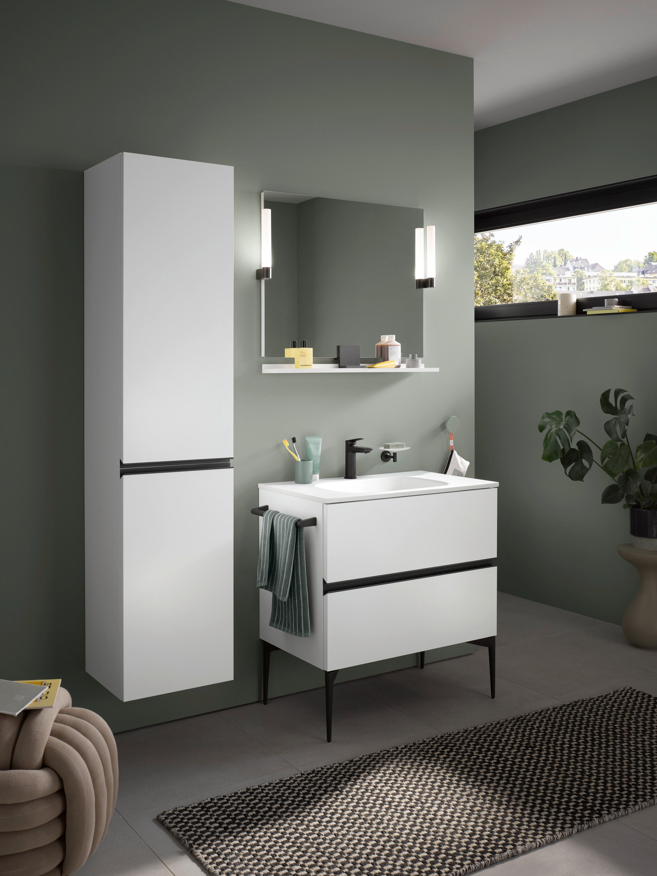 Duravit Sivida szafka 40x37,4x176 cm boczna wisząca biała-czarna SV1370LBD180000
