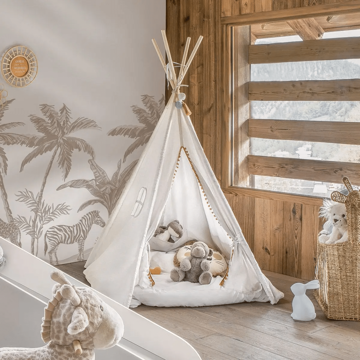 Namiot tipi dla dziecka boho z pomponami db