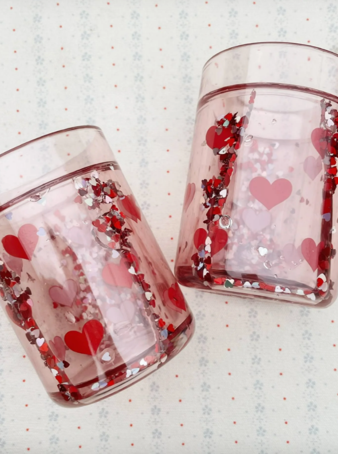 Zestaw kubków 2-pack GLITTER CUPS HEART Konges Sløjd