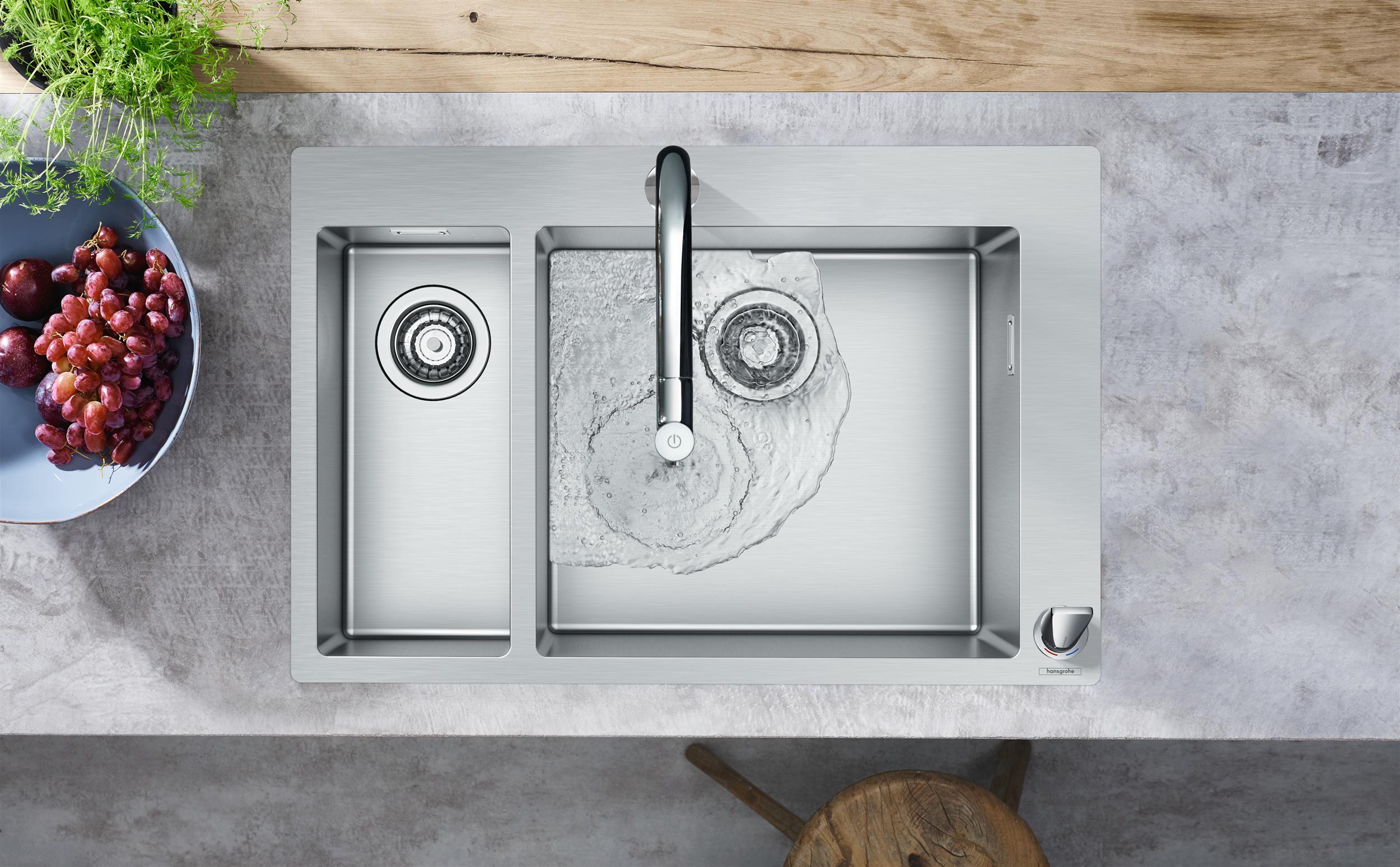 Hansgrohe ShowerTablet zlewozmywak stalowy 75,5x50 cm 43310800