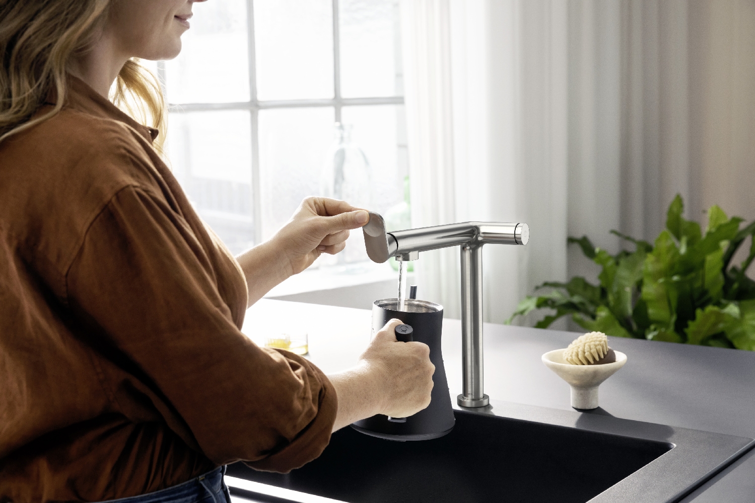 Hansgrohe Aqittura M91 FilterSystem bateria kuchenna stojąca z filtrem stalowy 76804800