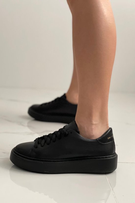 Sneakersy SNF 15 Czarny lico outlet