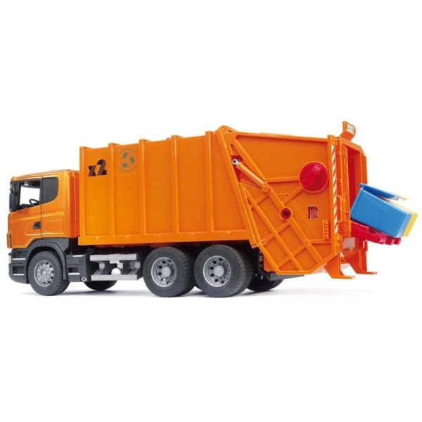 Śmieciarka SCANIA pomarańczowa 03560 Bruder