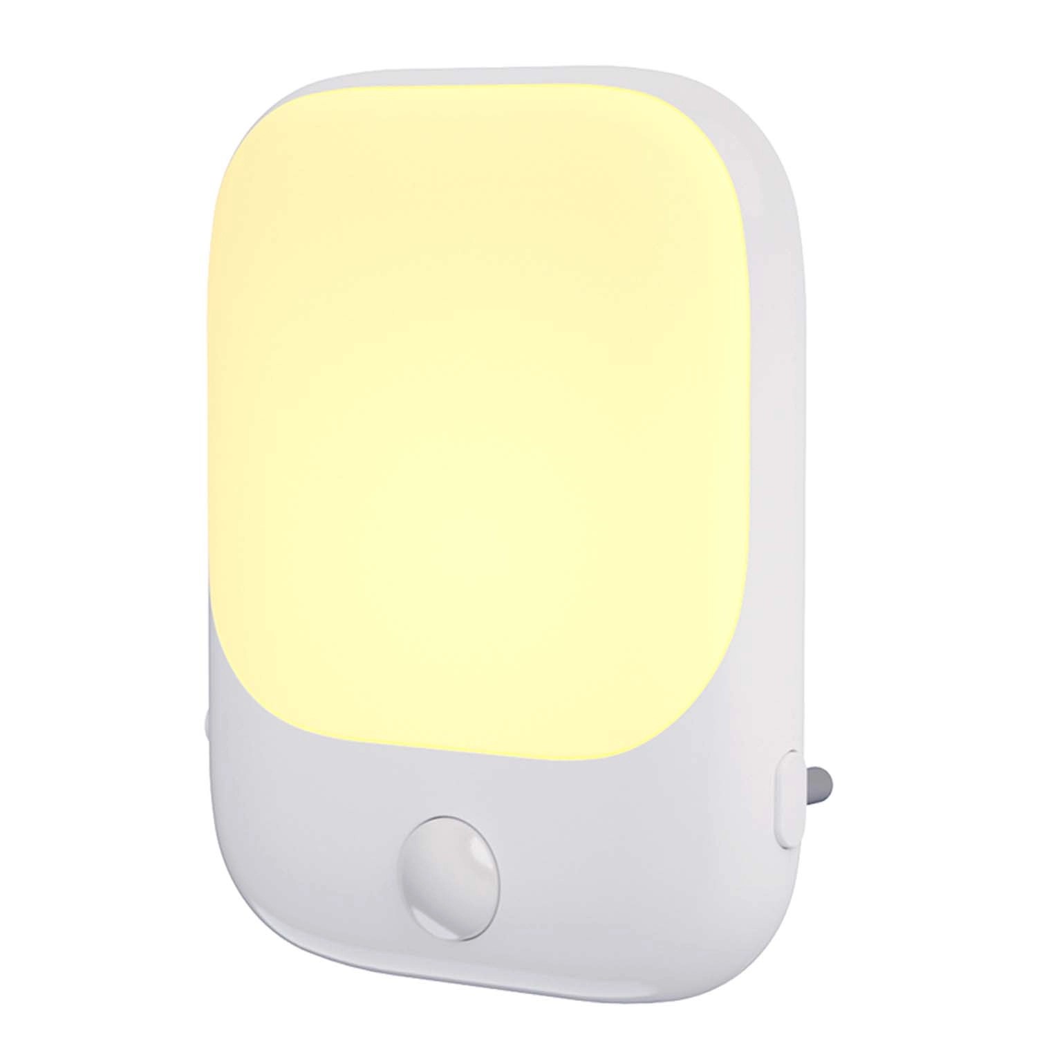 Eko-Light Lampka wtykowa Pati czuj. zmierzchu+PIR 0,6W 2700K 15lm biała