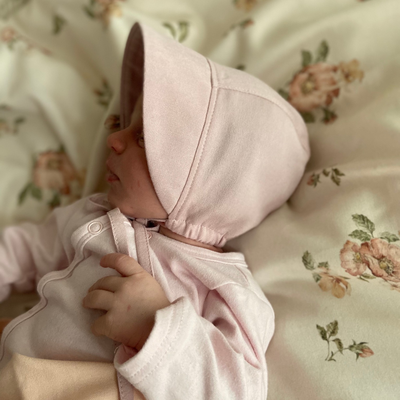 Samiboo, Bambusowa bonetka czapeczka 0-3M Brzoskwinia