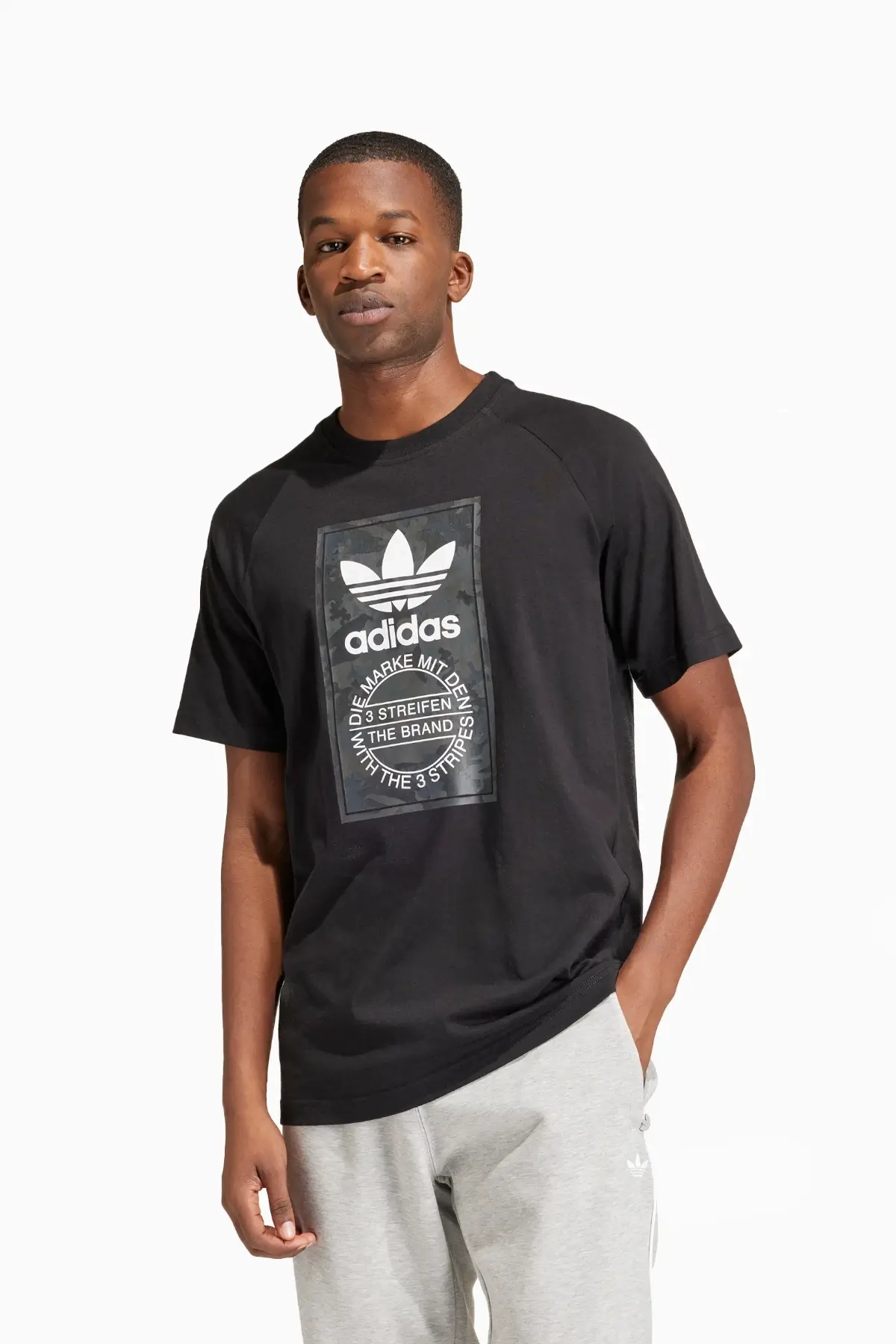 Koszulka adidas Camo Tongue - Czarny