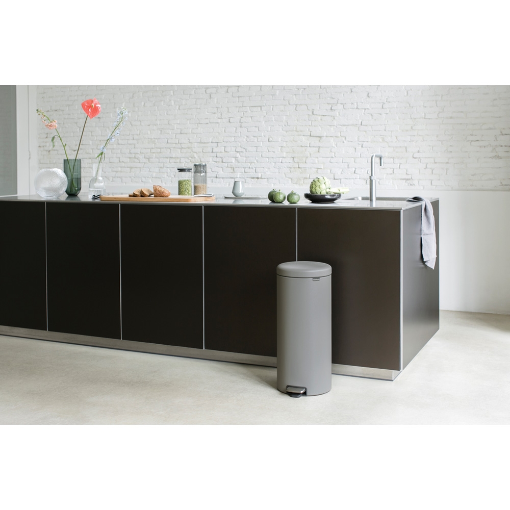 Brabantia NewIcon kosz na śmieci 30 l pedałowy szary 119187
