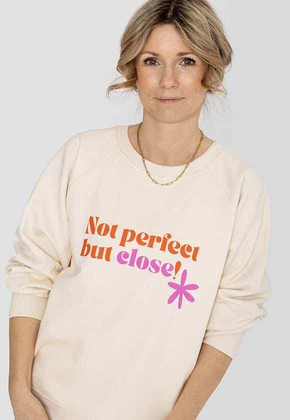 Lillow - BLUZA damska z nadrukiem Not Perfect I - beż melanż - Materiał bawełna - Uszyto w Polsce