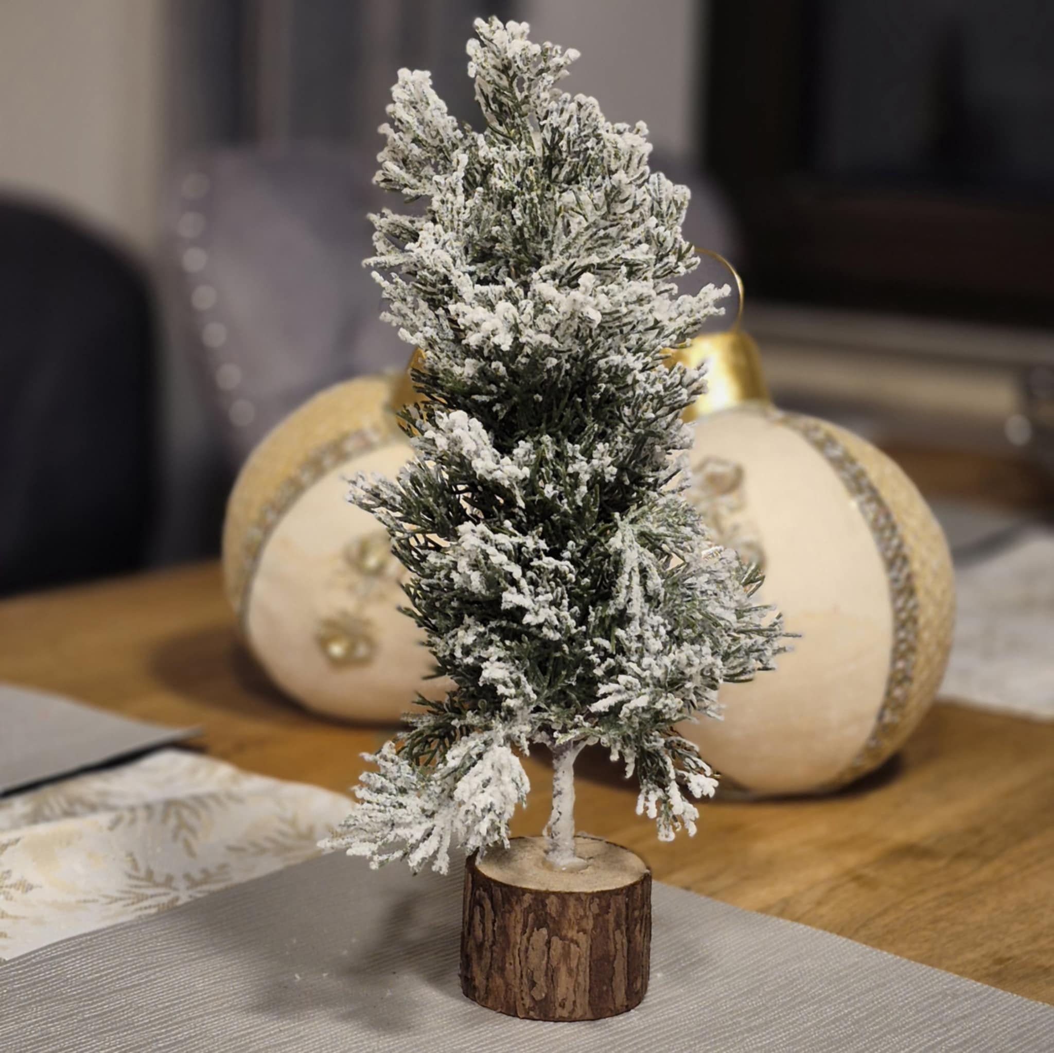 Choinka sztuczna ośnieżona 30 cm na pniu Wyprzedaż