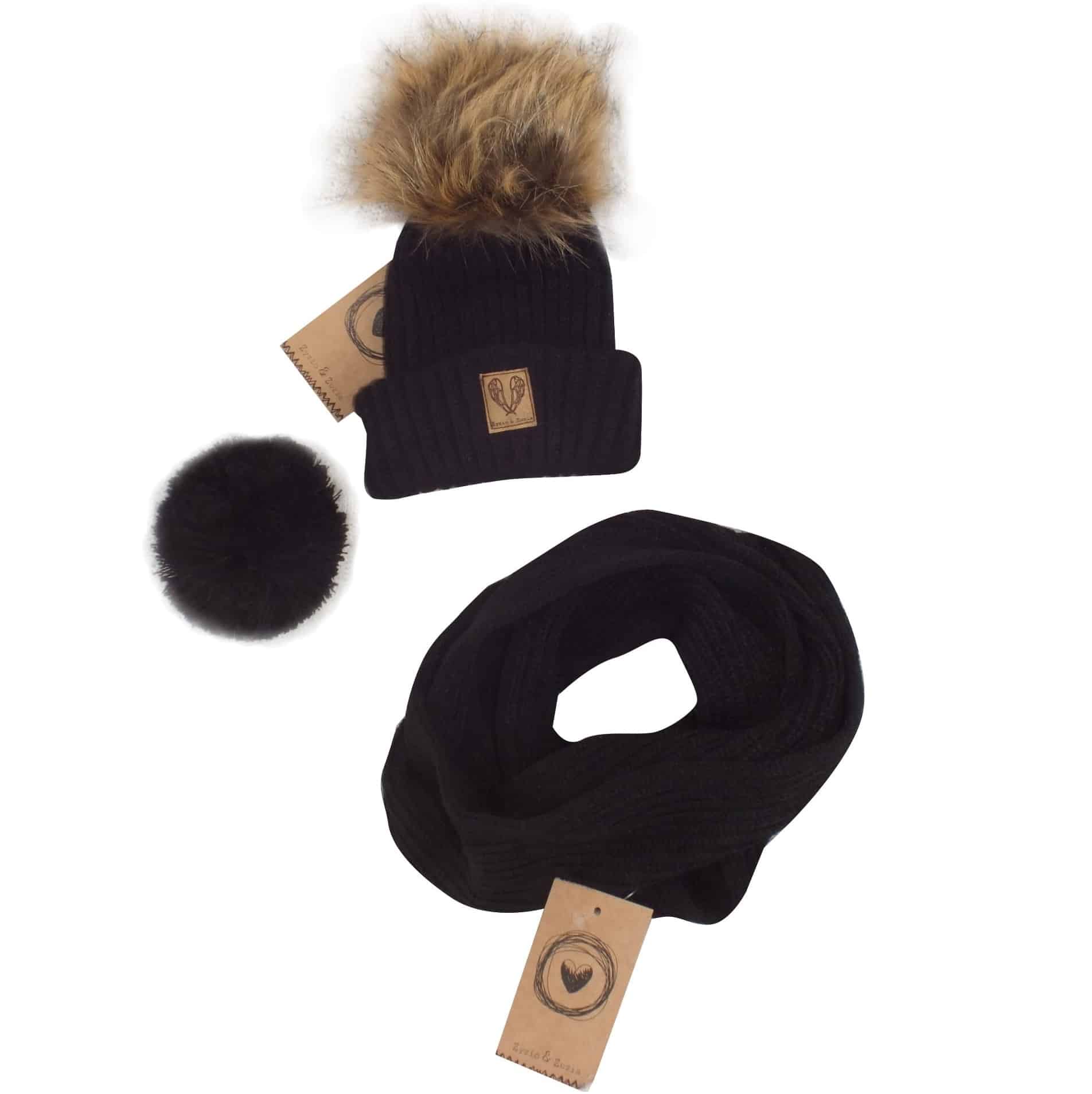 KOMPLET CZAPKA ZIMOWA Z POMPONEM 3W1 + SZALIK czarny ZZ - 19 m-cy - 5 lat