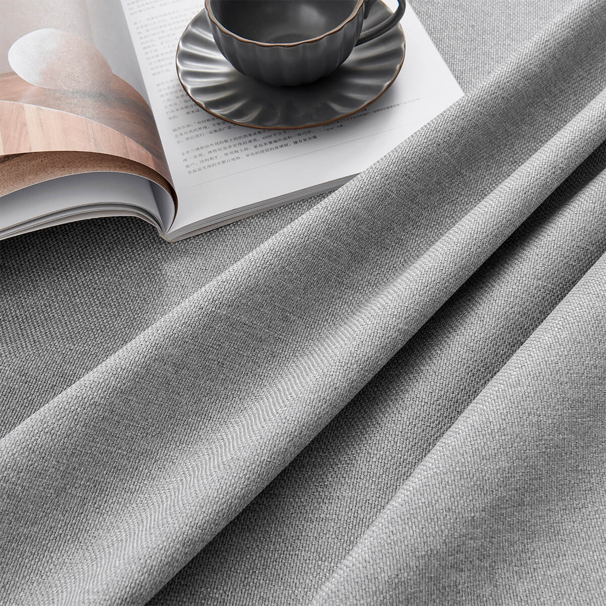 Zasłona zaciemniająca blackout 135 x 250 na przelotkach light grey canvas - Alena Firany