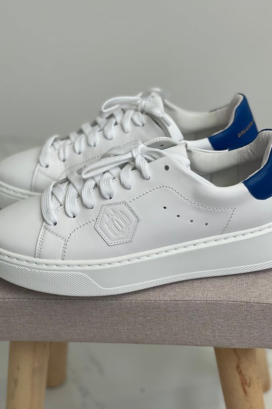Sneakersy SNR3 BIAŁY/NIEBIESKI LICO wada