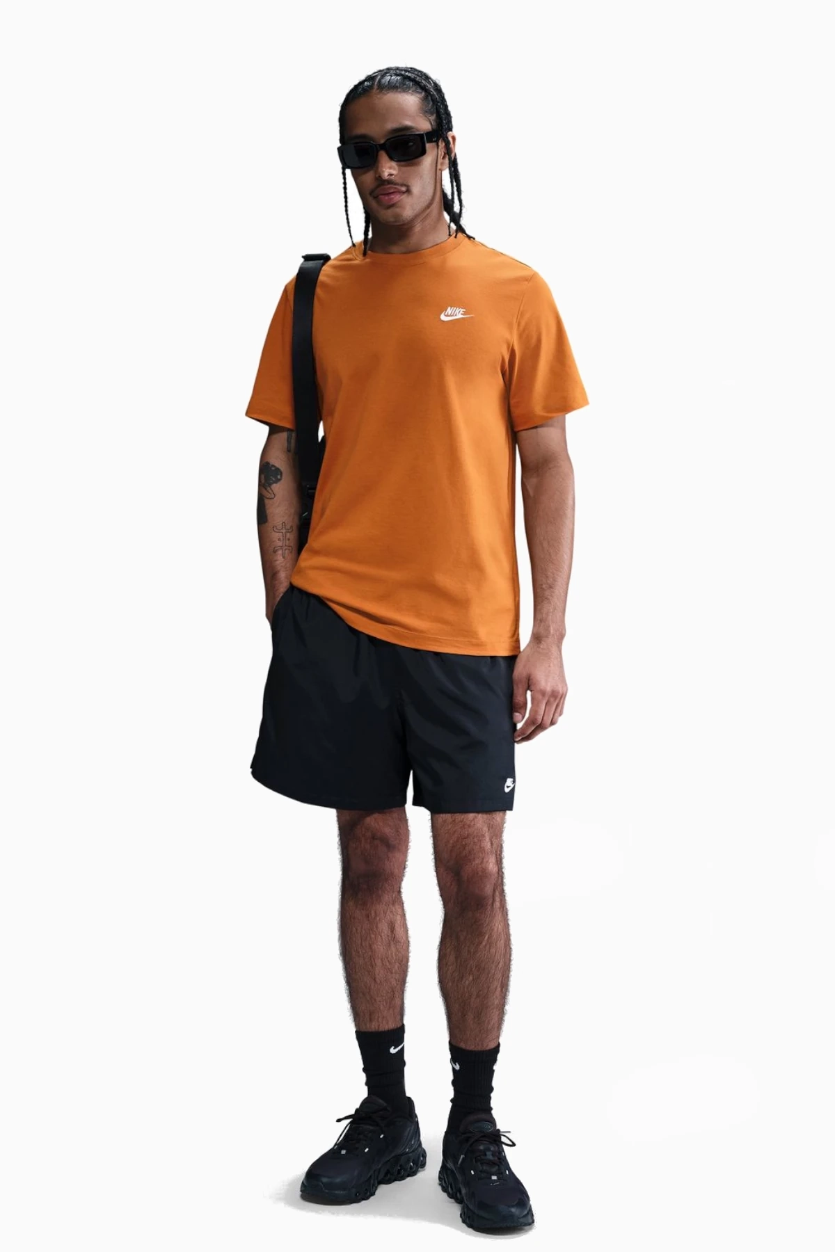 Koszulka Nike Sportswear Club - Pomarańczowy